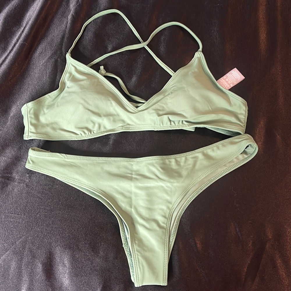 BRAND NEW fashionnova bikini